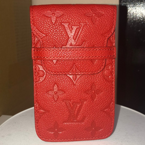 Louis Vuitton Handbags - 🆕 NEW❤️ Louis Vuitton Soft Emprente Case